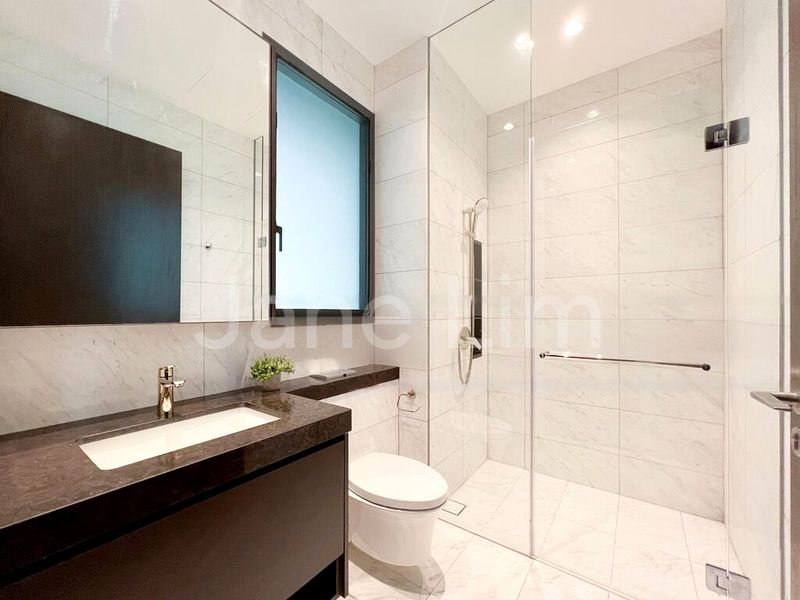 5 Bed Cluster House (Landed) for Sale in  Parc Clematis - Image 7